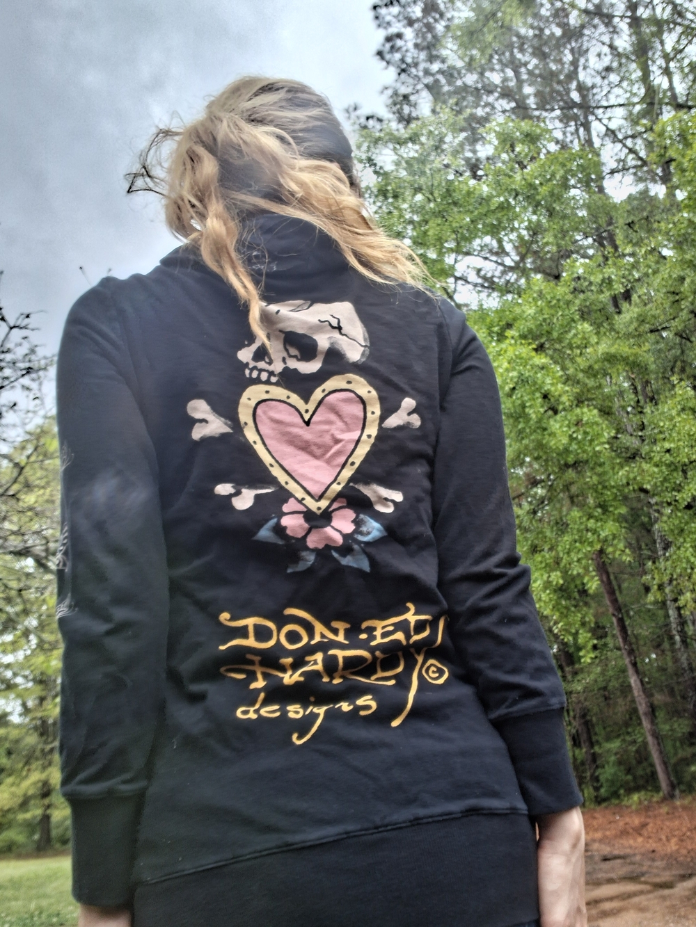 Ed Hardy Skull & Heart Graphic Black Hoodie Y2k - Picture 4 of 7